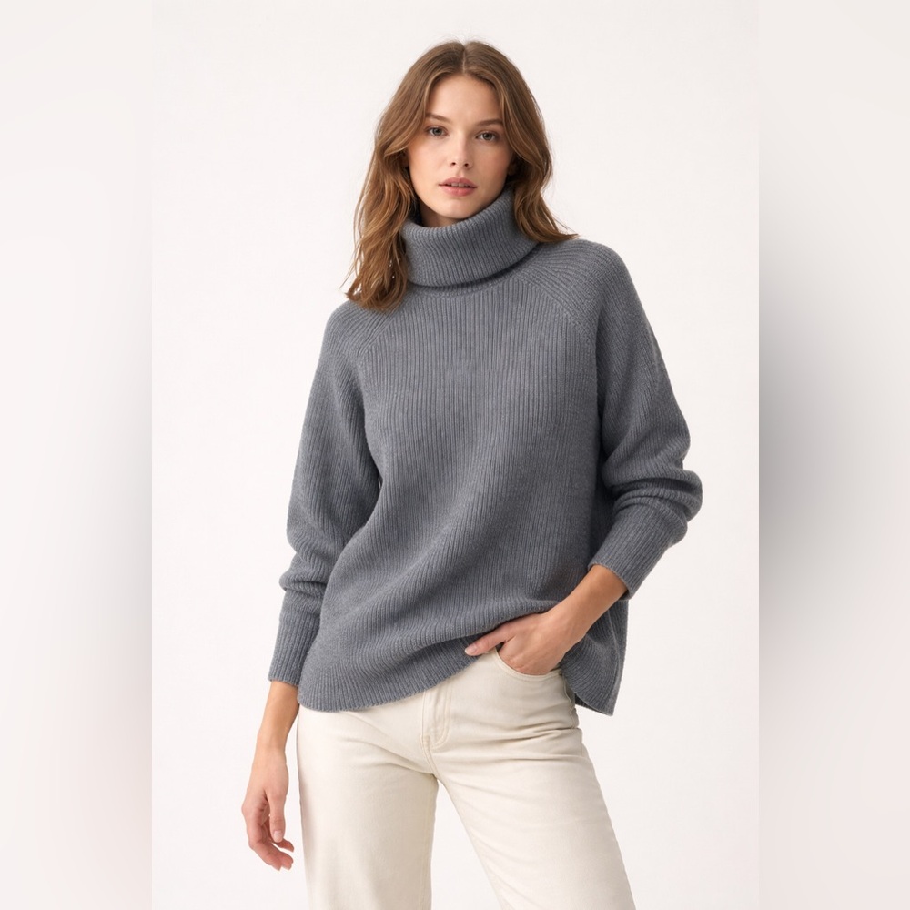 CLOSED WOOL AND CASHMERE TURTLENECK SWEATER